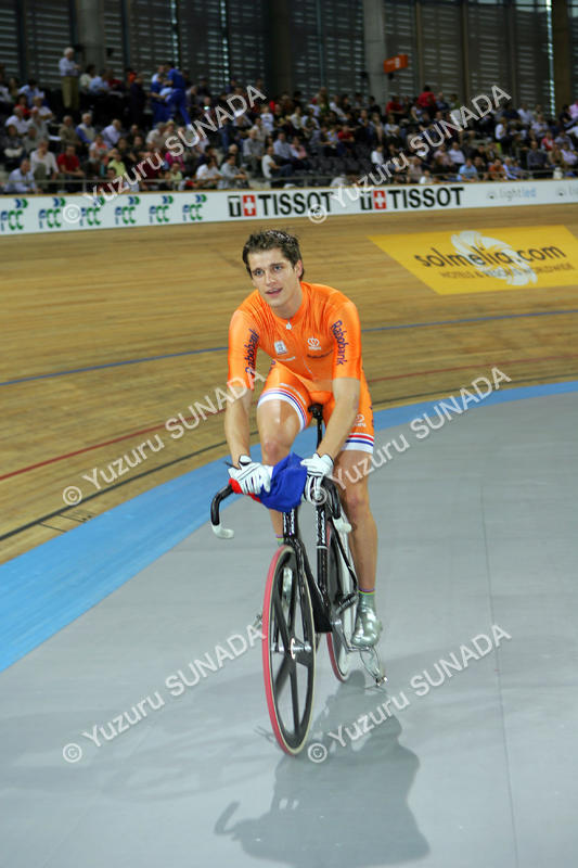 BOS Theo014p.jpg